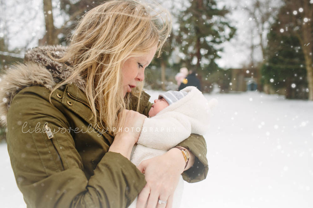 Winter Family & Newborn Lifestyle Photoshoot, Dublin Ireland